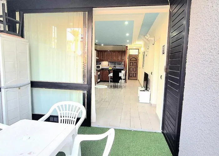 Summer Terrace Paradise *