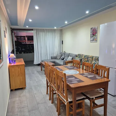 Summer Terrace Paradise *